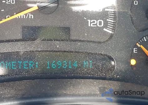 2005 Chevrolet Silverado 1500 Z71 from USA, damaged, VIN 2GCEK13T851317466